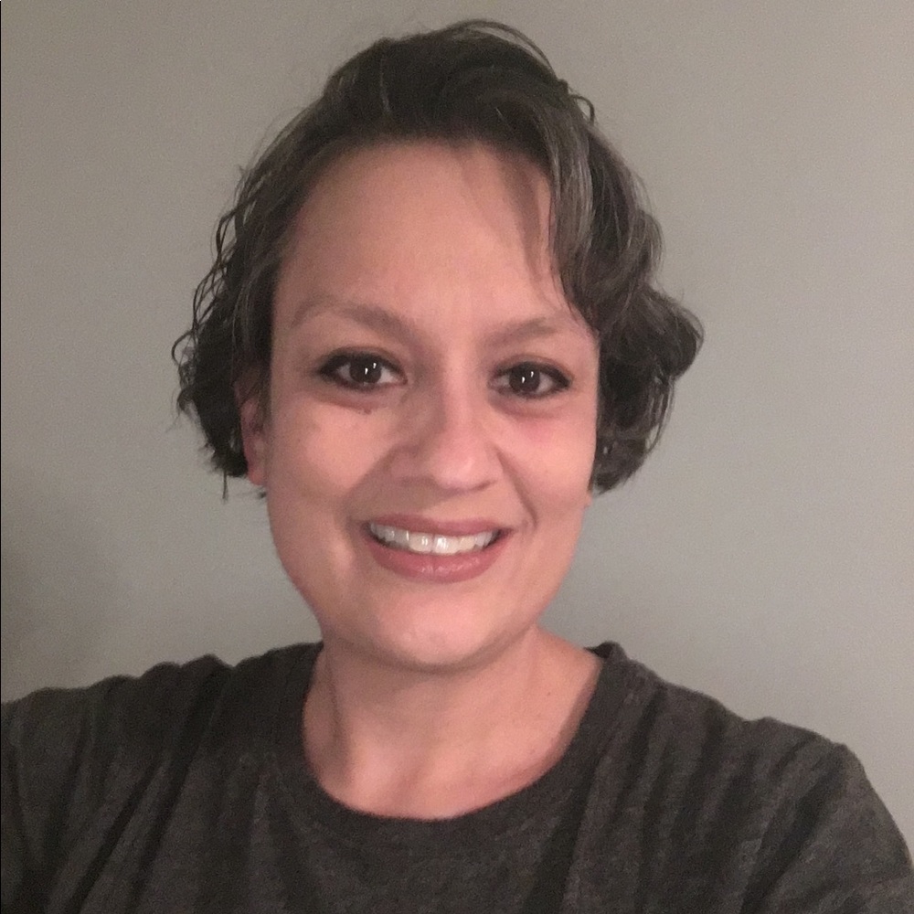 Meet your Posher, Nicole